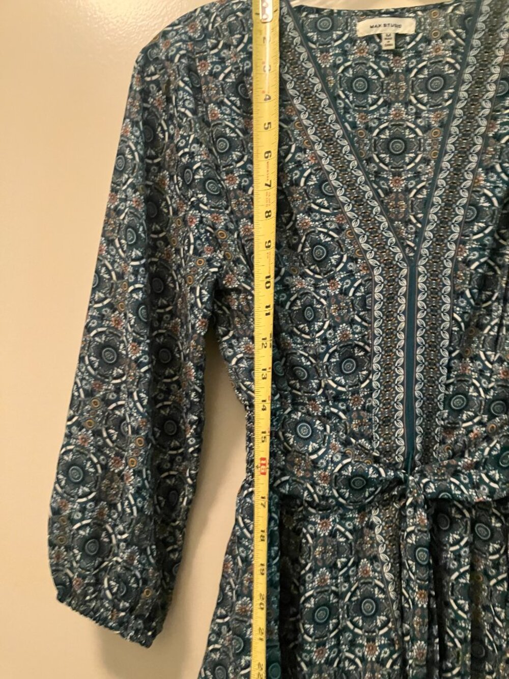 Max Studio Patterned Blouse with Ties Size M - Picture 6 of 10